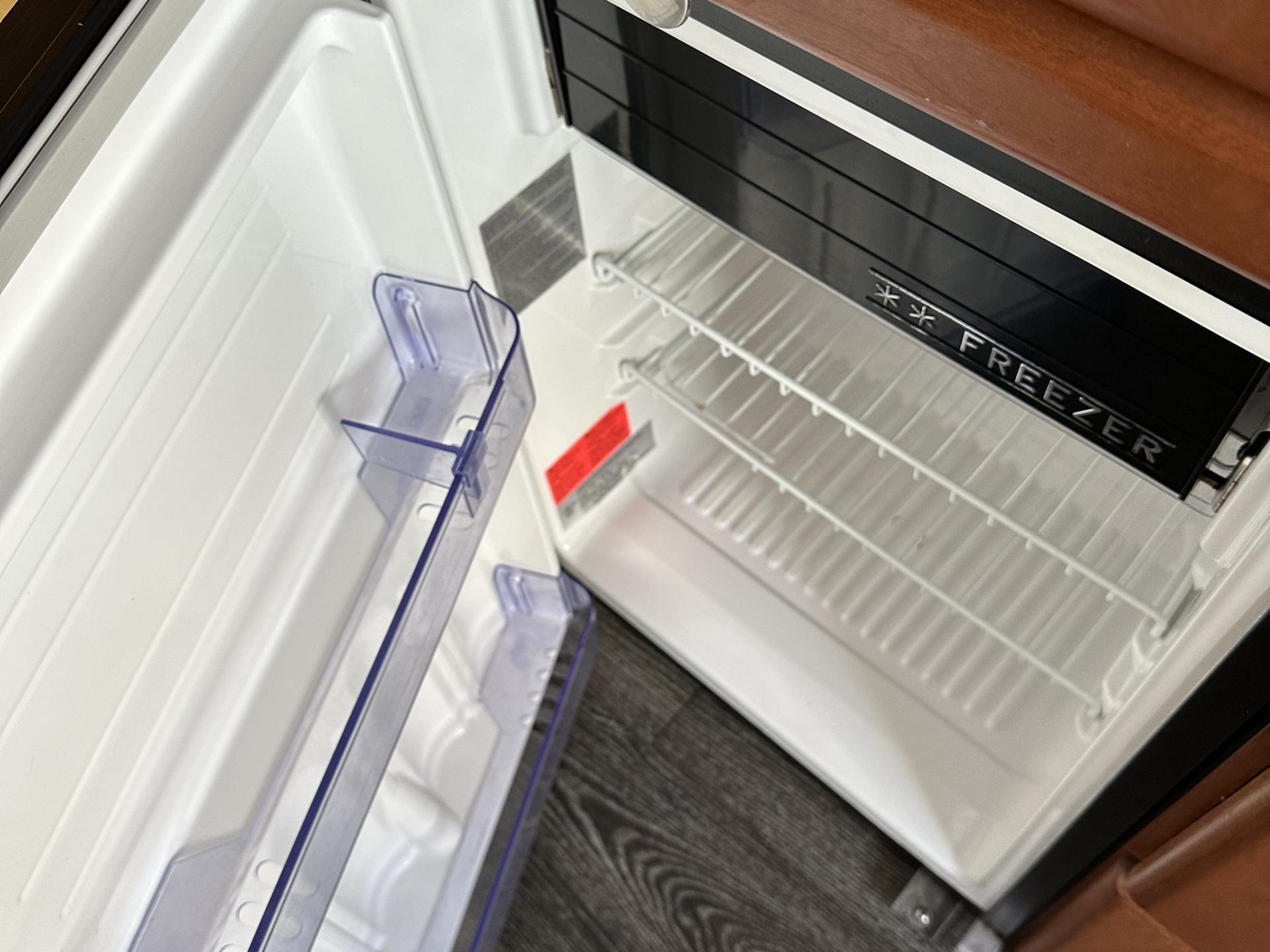 2016 ROADTREK SS AGILE