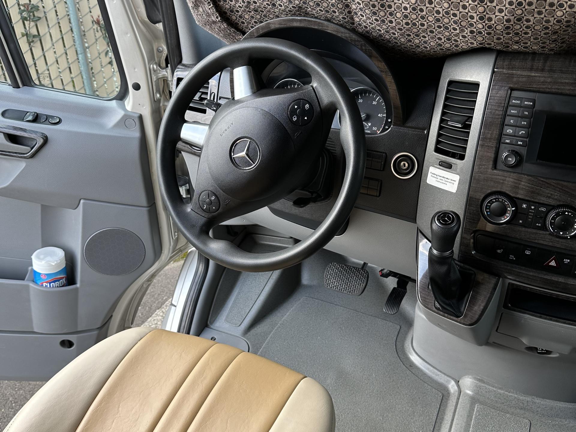 2016 ROADTREK SS AGILE