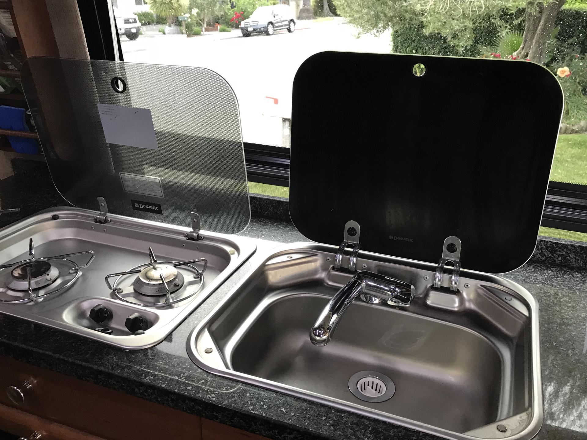 2016 ROADTREK SS AGILE