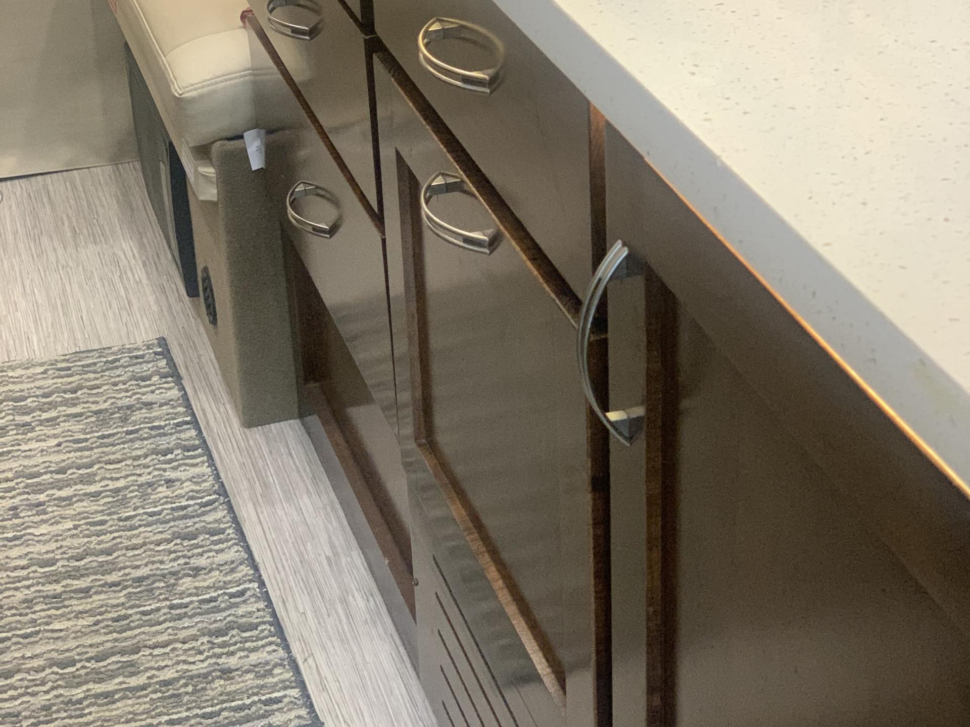 2020 COACHMEN GALLERIA 24T LI3