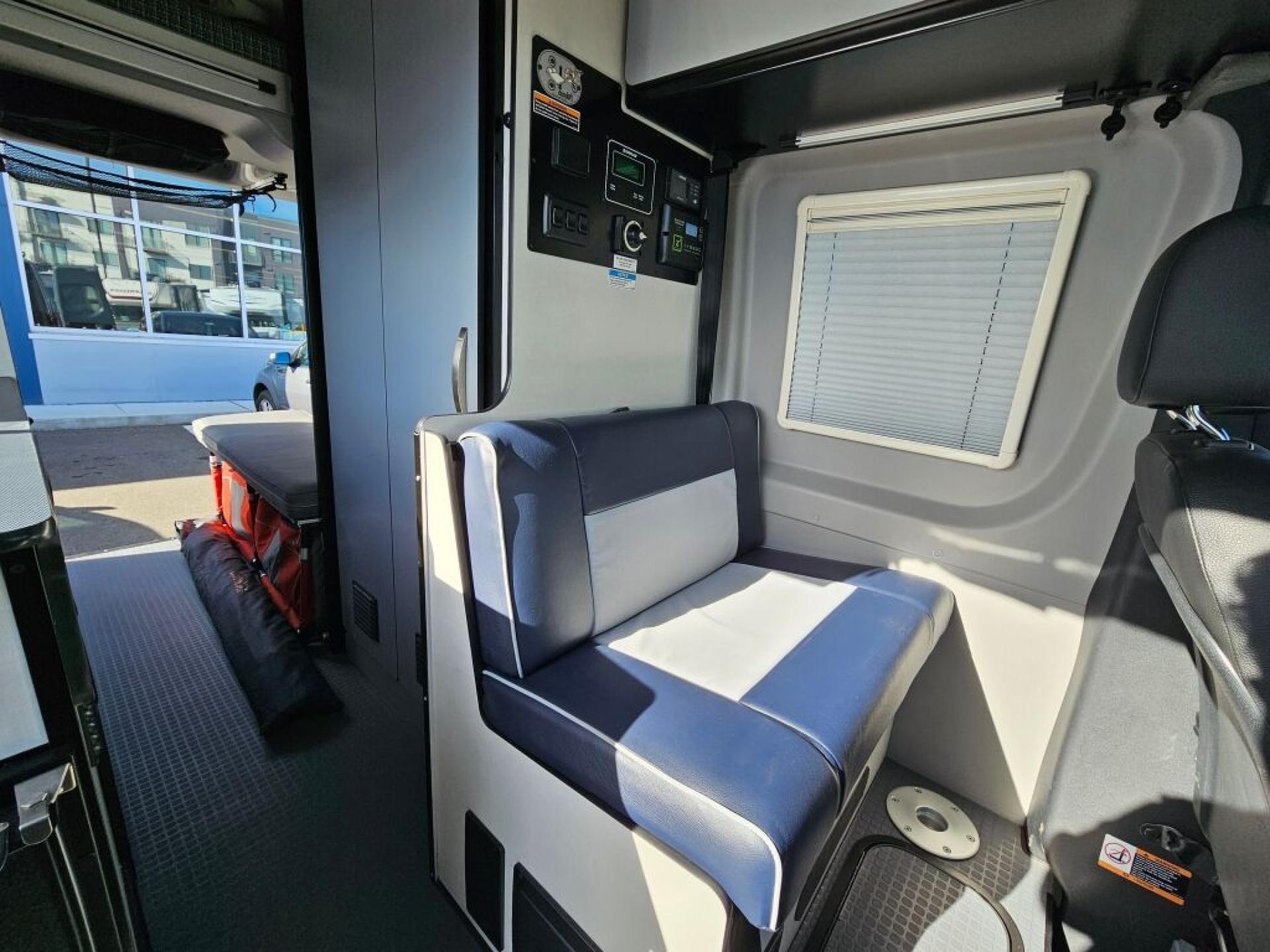 2023 WINNEBAGO REVEL 44E