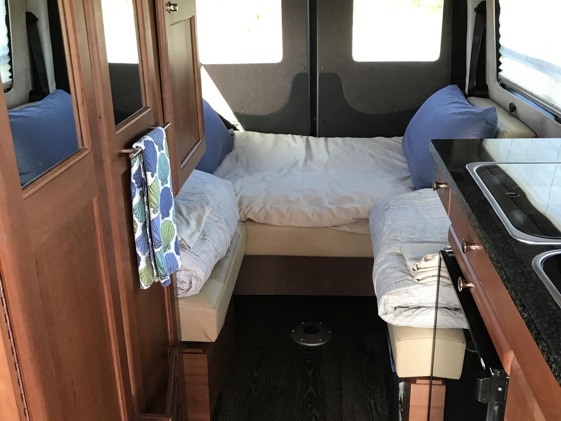 2017 ROADTREK RS E-TREK XL