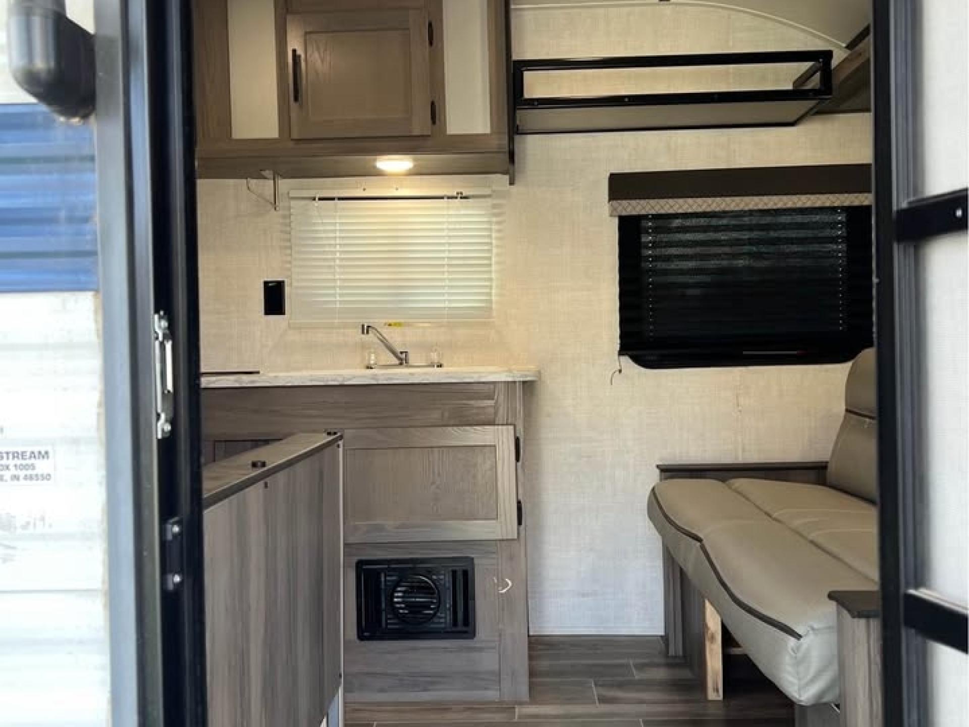 2022 GULF STREAM AMERI-LITE 197BH