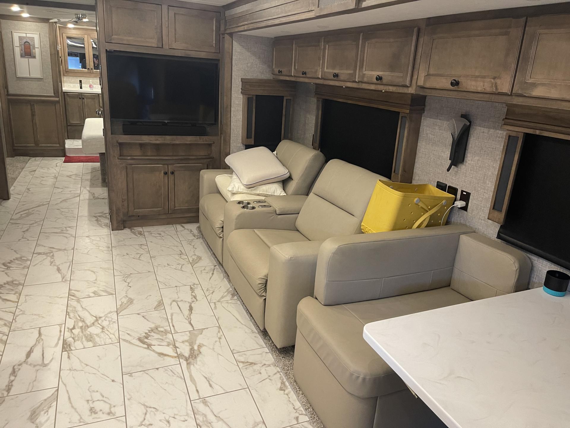 2025 TIFFIN ALLEGRO RED 38KA