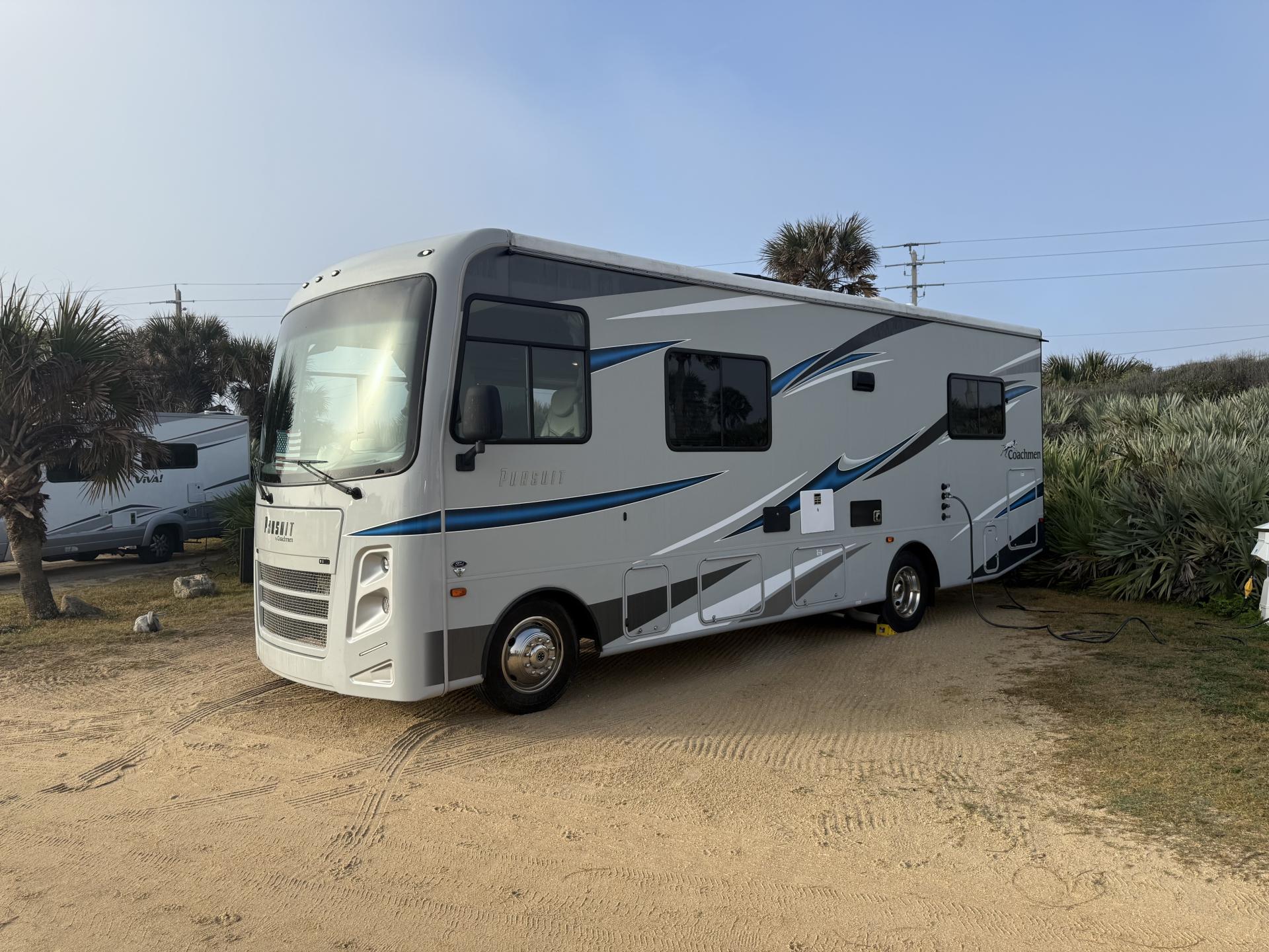 2021 COACHMEN PURSUIT 27XPS