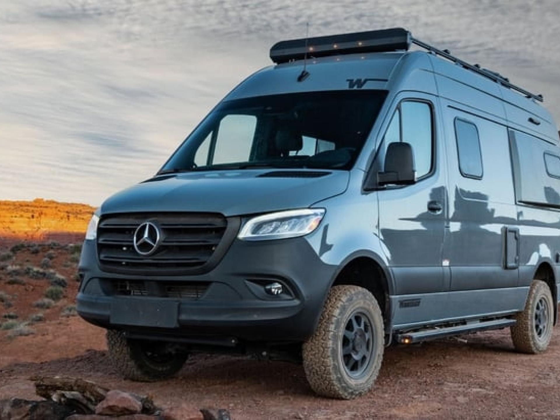 2023 WINNEBAGO REVEL 44E