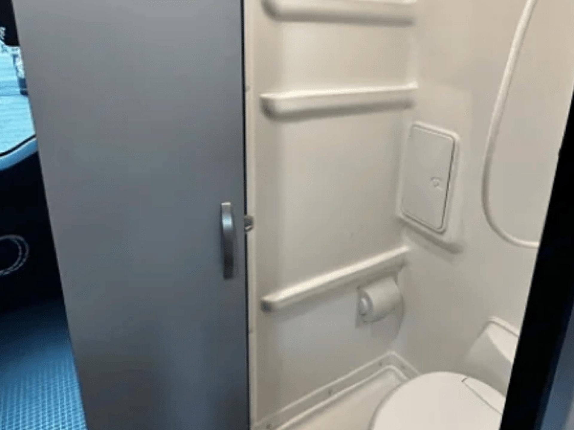 2023 WINNEBAGO REVEL 44E