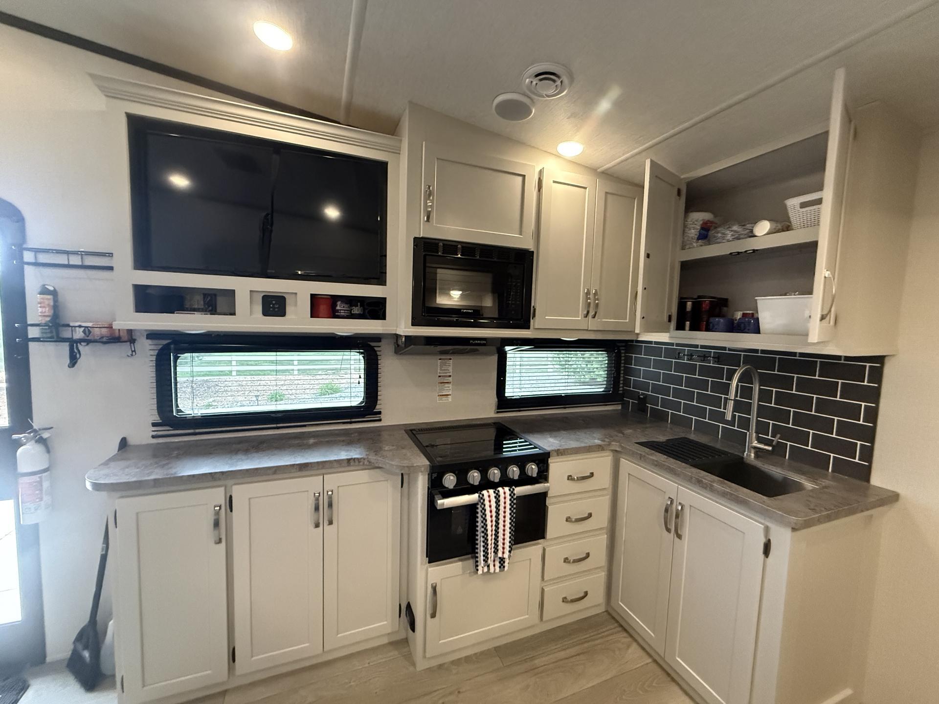 2025 KEYSTONE COUGAR SPORT 2700BH