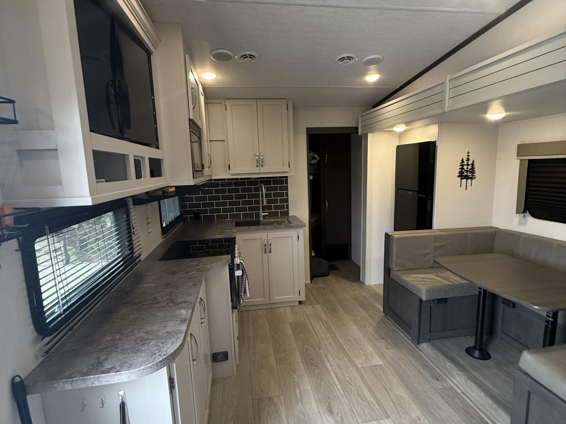 2025 KEYSTONE COUGAR SPORT 2700BH