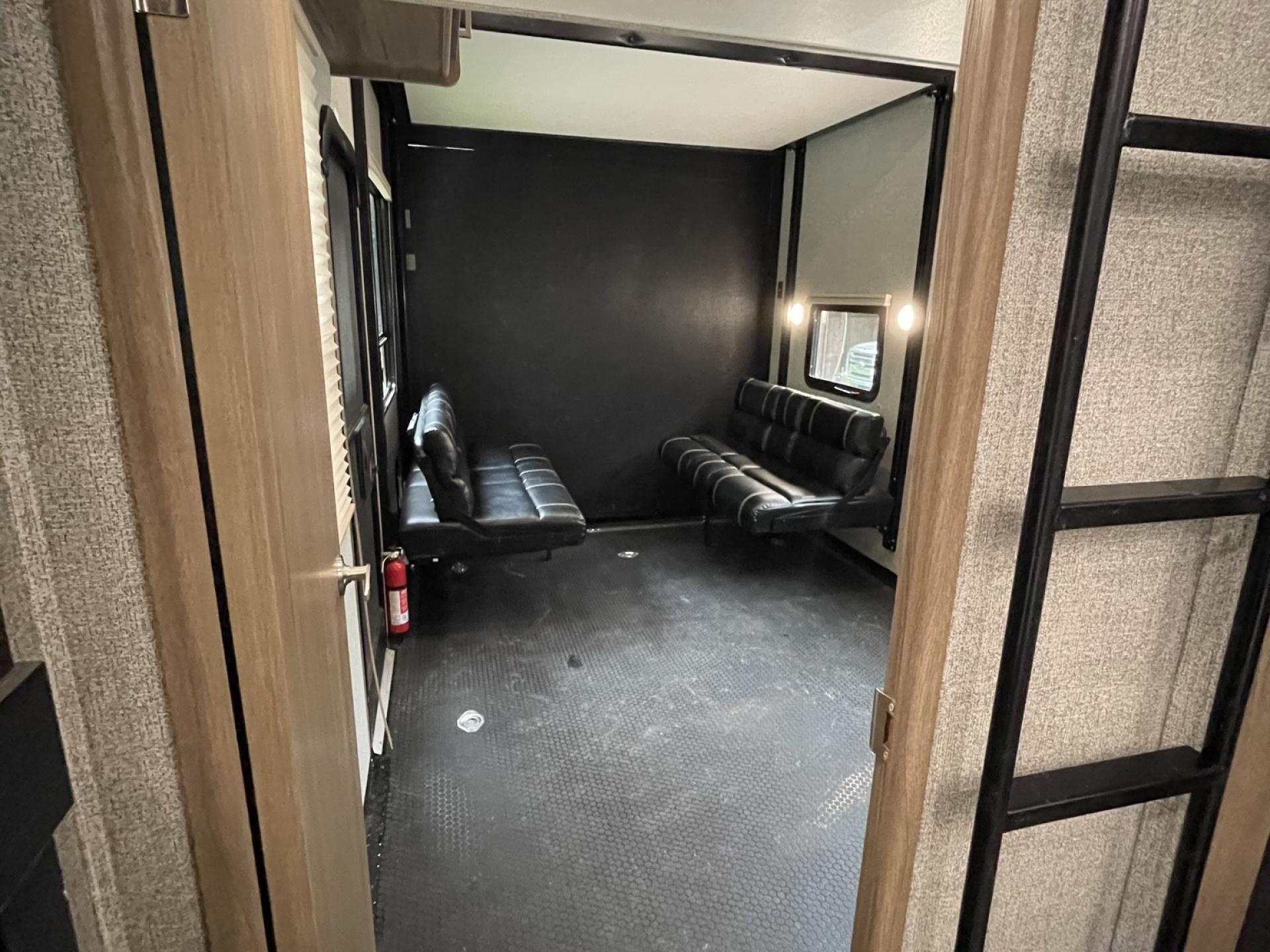 2019 DUTCHMEN ENDURANCE 3586