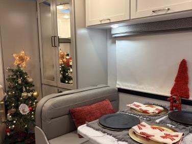 2026 THOR MOTOR COACH GENEVA 21VTF