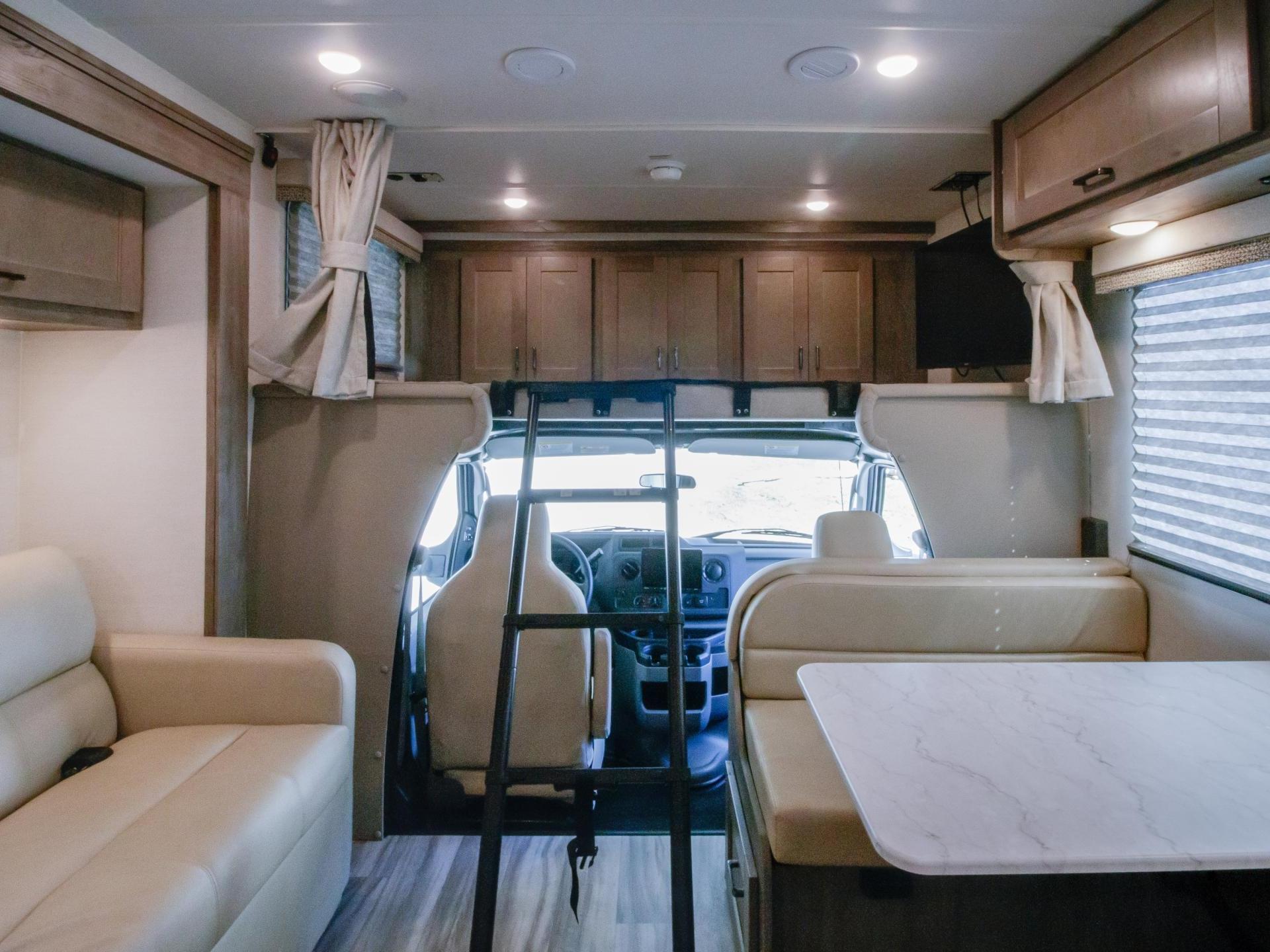 2026 GULF STREAM CONQUEST 63111C
