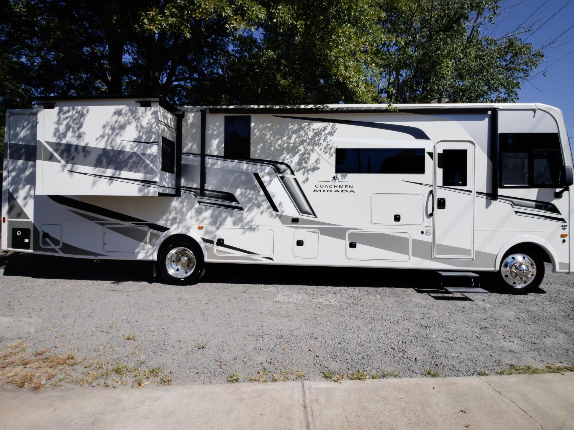 2026 COACHMEN MIRADA 35ES