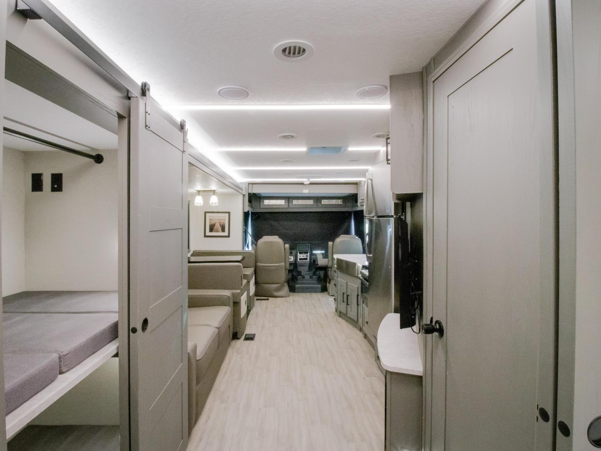 2026 COACHMEN MIRADA 35ES
