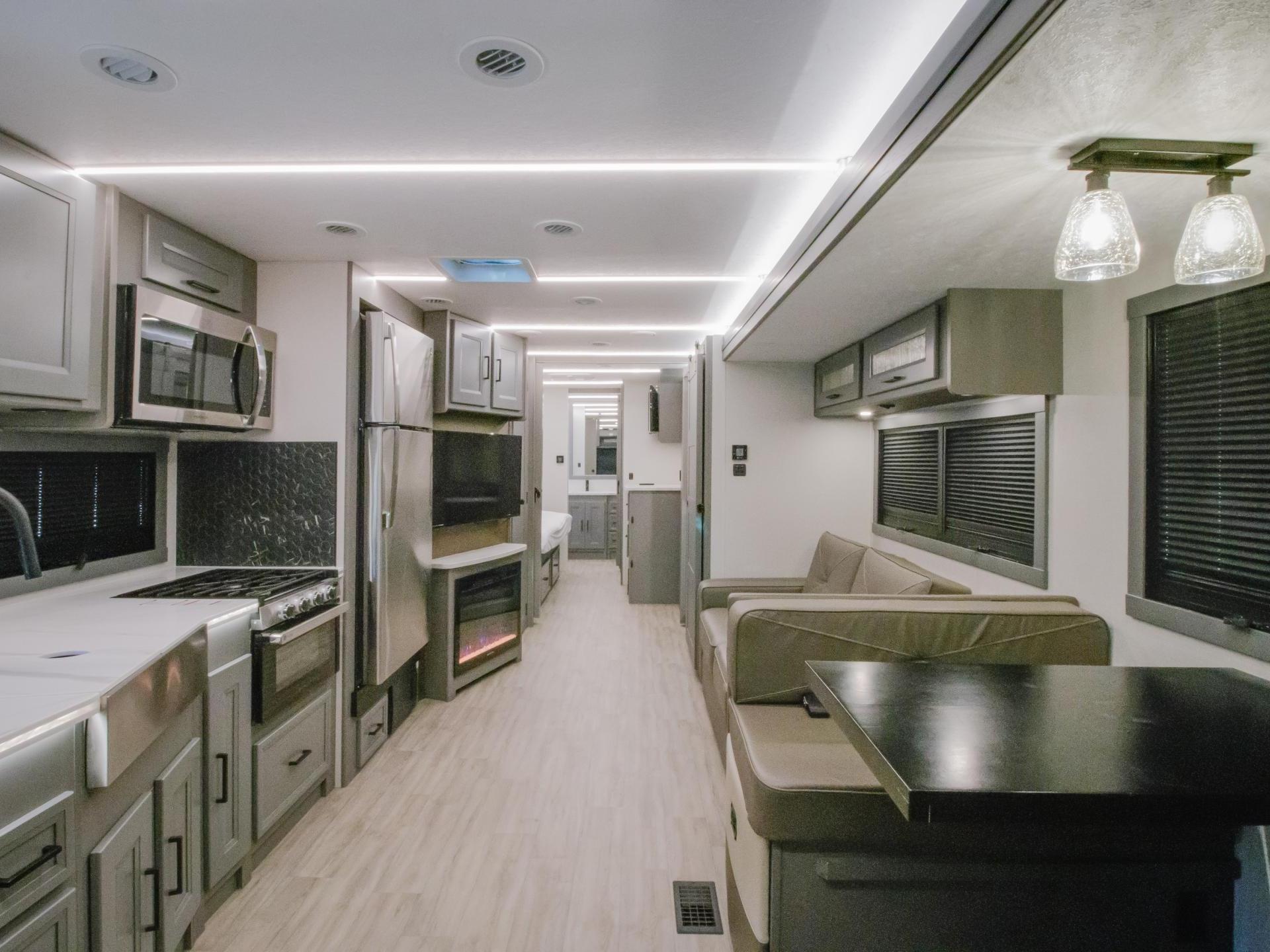 2026 COACHMEN MIRADA 35ES