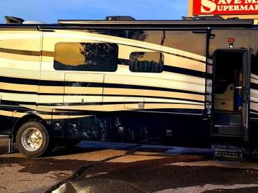 2017 FLEETWOOD BOUNDER 36X
