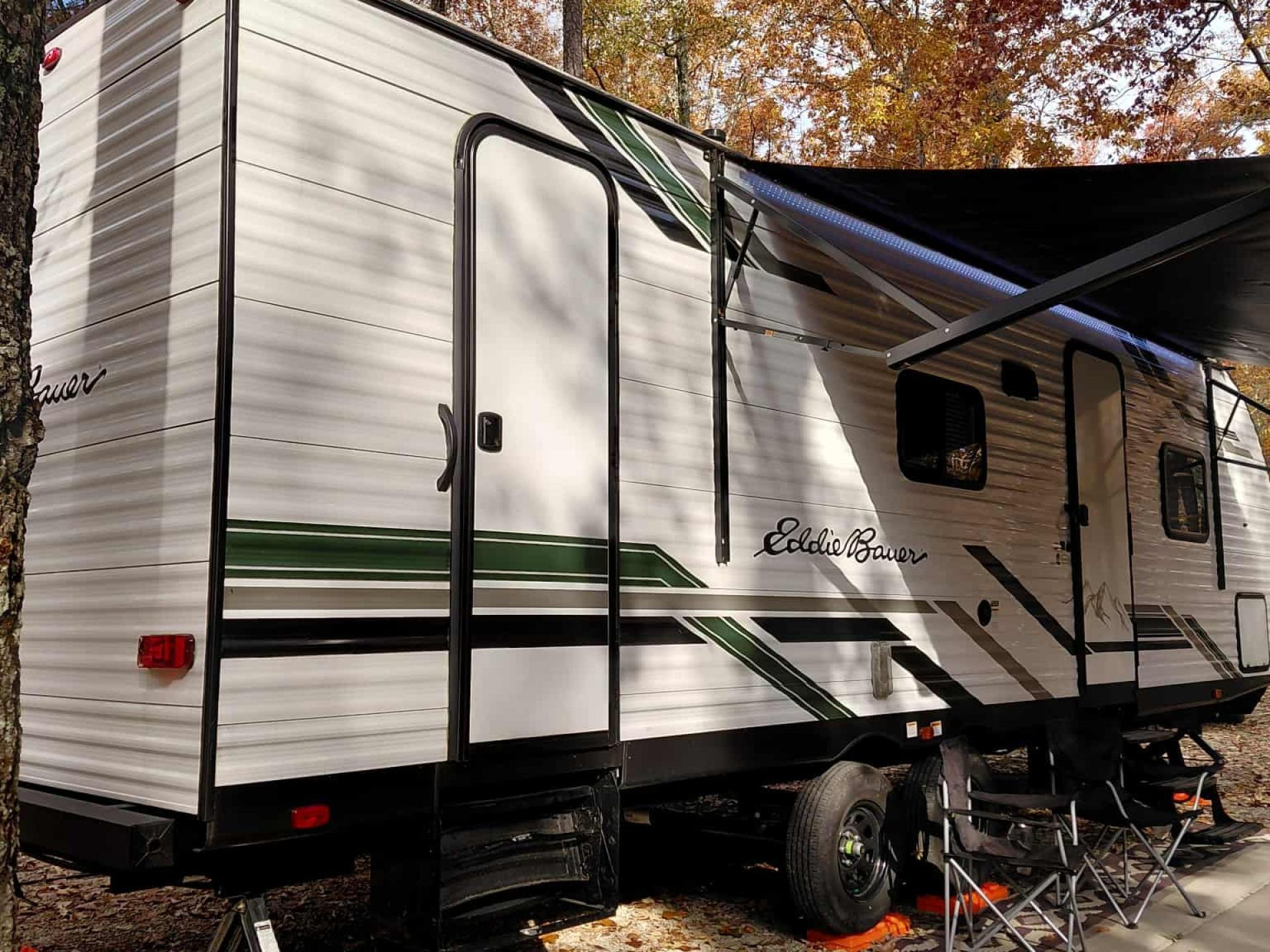 2024 HEARTLAND EDDIE BAUER 261BH-C