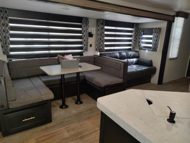 2022 FOREST RIVER CHEROKEE 294GEBG