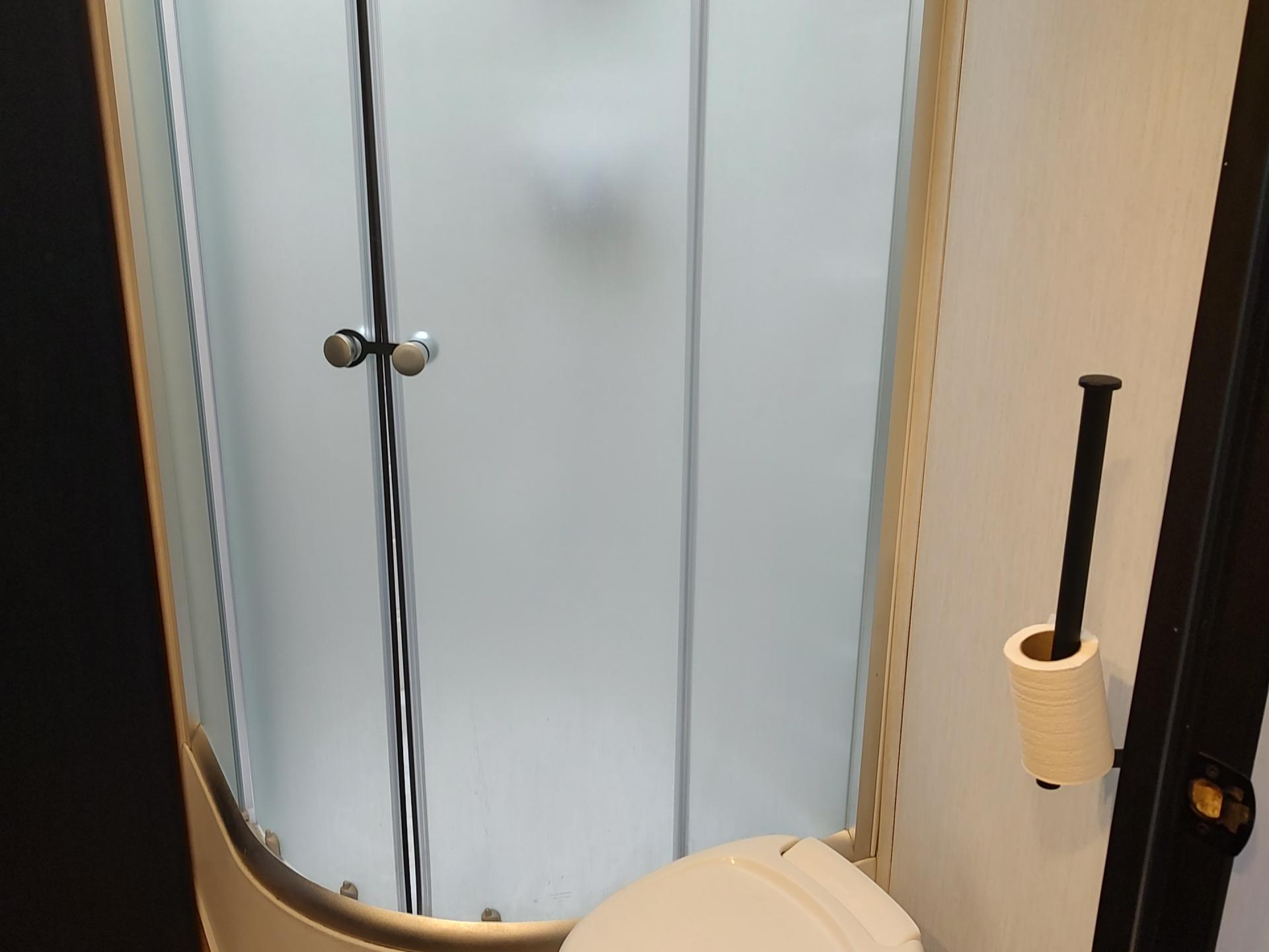 2022 FOREST RIVER CHEROKEE 294GEBG