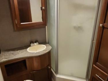 2017 HEARTLAND WILDERNESS 2450FB