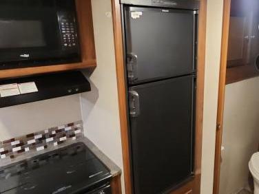 2017 HEARTLAND WILDERNESS 2450FB