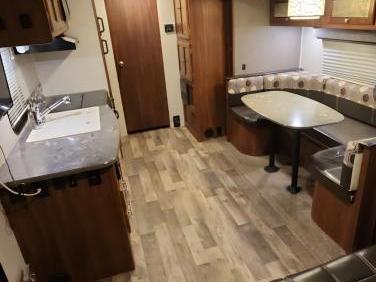 2017 HEARTLAND WILDERNESS 2450FB