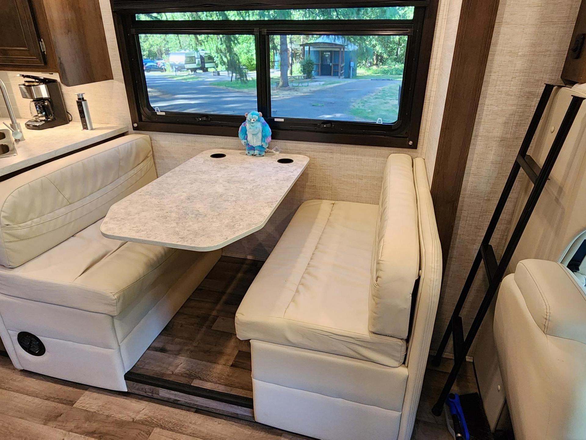 2021 JAYCO REDHAWK 31F