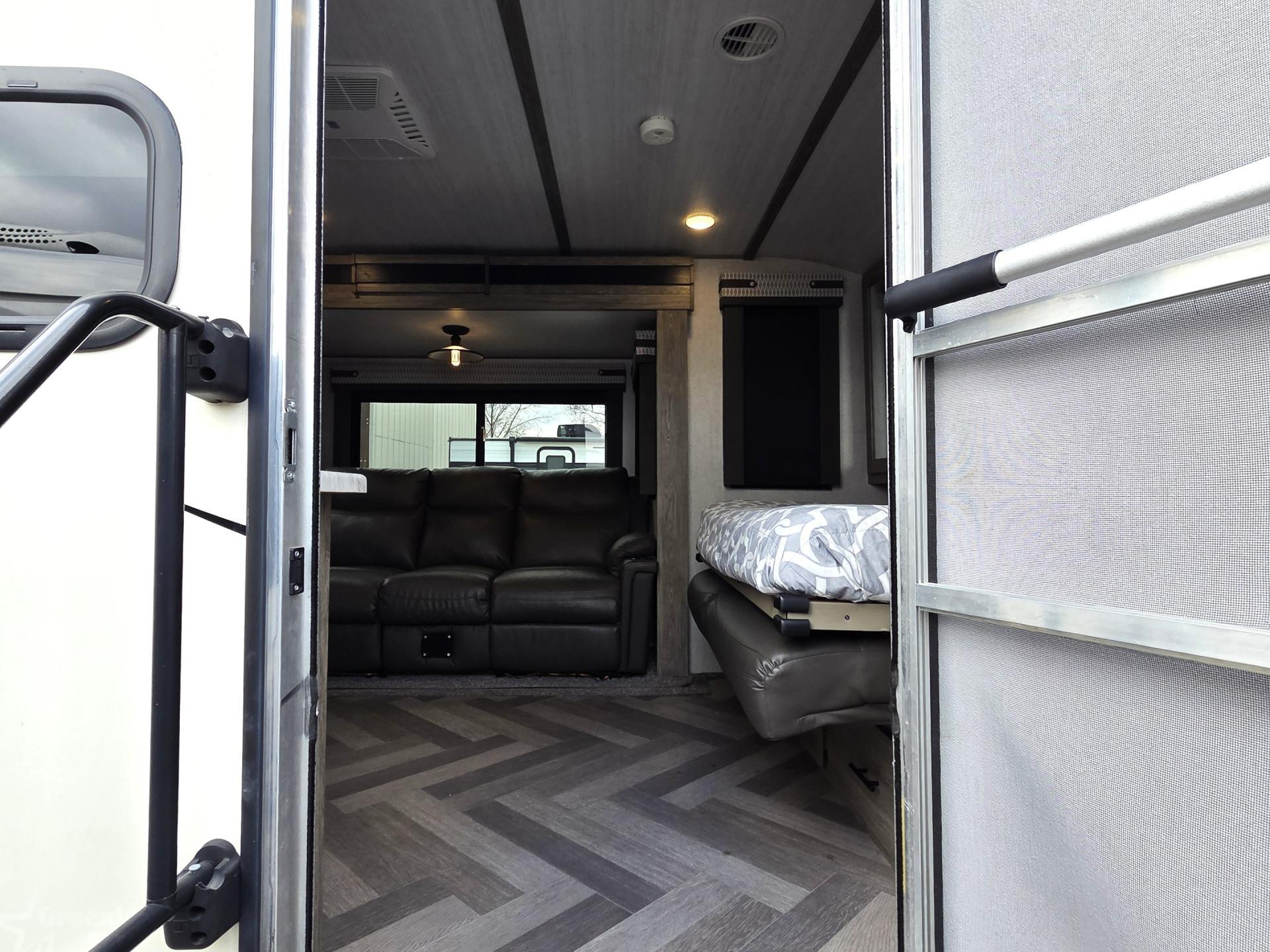 2021 FOREST RIVER WILDWOOD HERITAGE GLEN 17RBHL