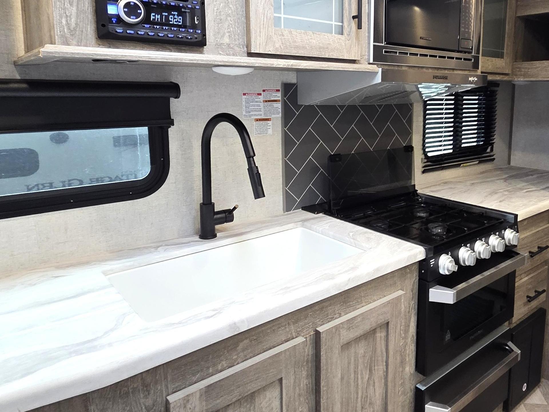 2021 FOREST RIVER WILDWOOD HERITAGE GLEN 17RBHL