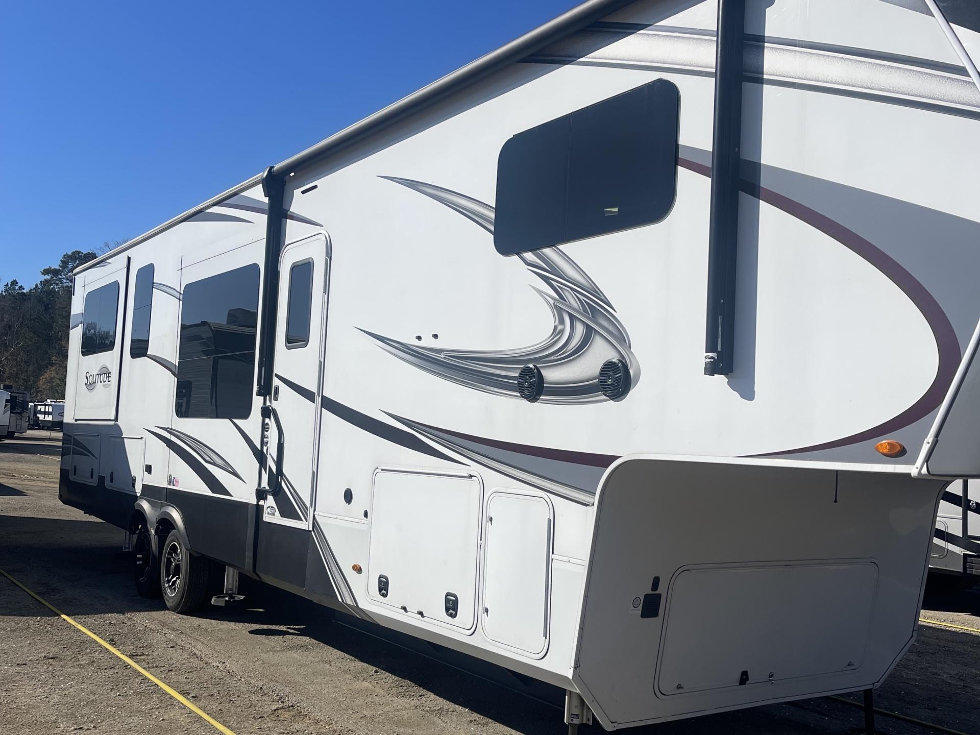 2022 GRAND DESIGN SOLITUDE 375RES