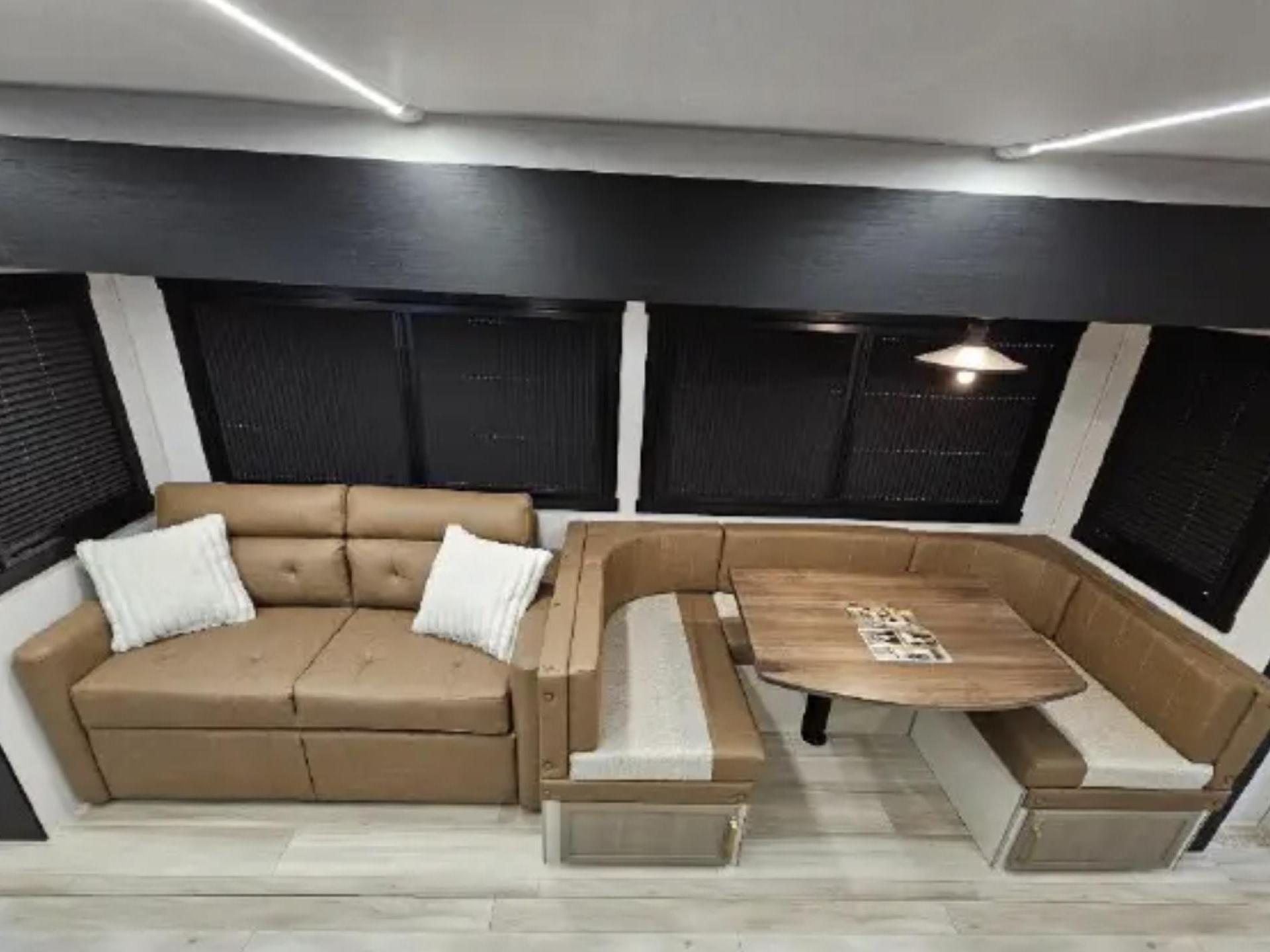 2025 FOREST RIVER WILDWOOD HERITAGE GLEN 29XBHL