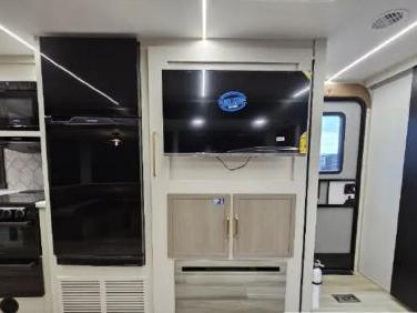 2025 FOREST RIVER WILDWOOD HERITAGE GLEN 29XBHL