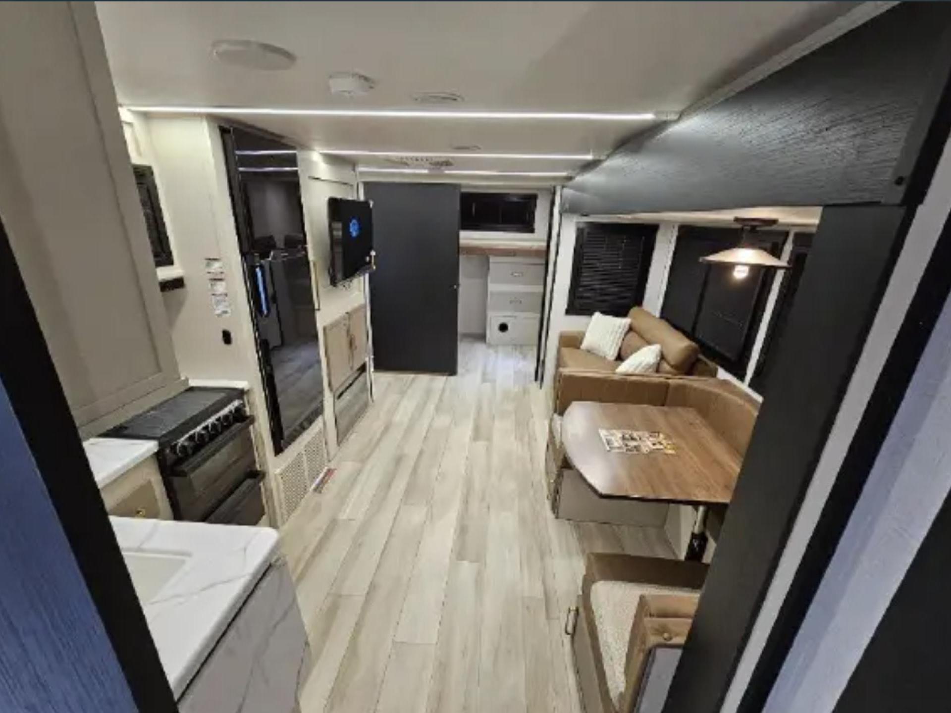 2025 FOREST RIVER WILDWOOD HERITAGE GLEN 29XBHL