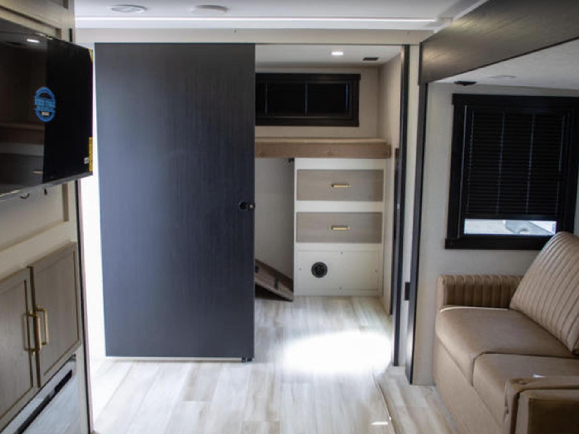 2025 FOREST RIVER WILDWOOD HERITAGE GLEN 29XBHL