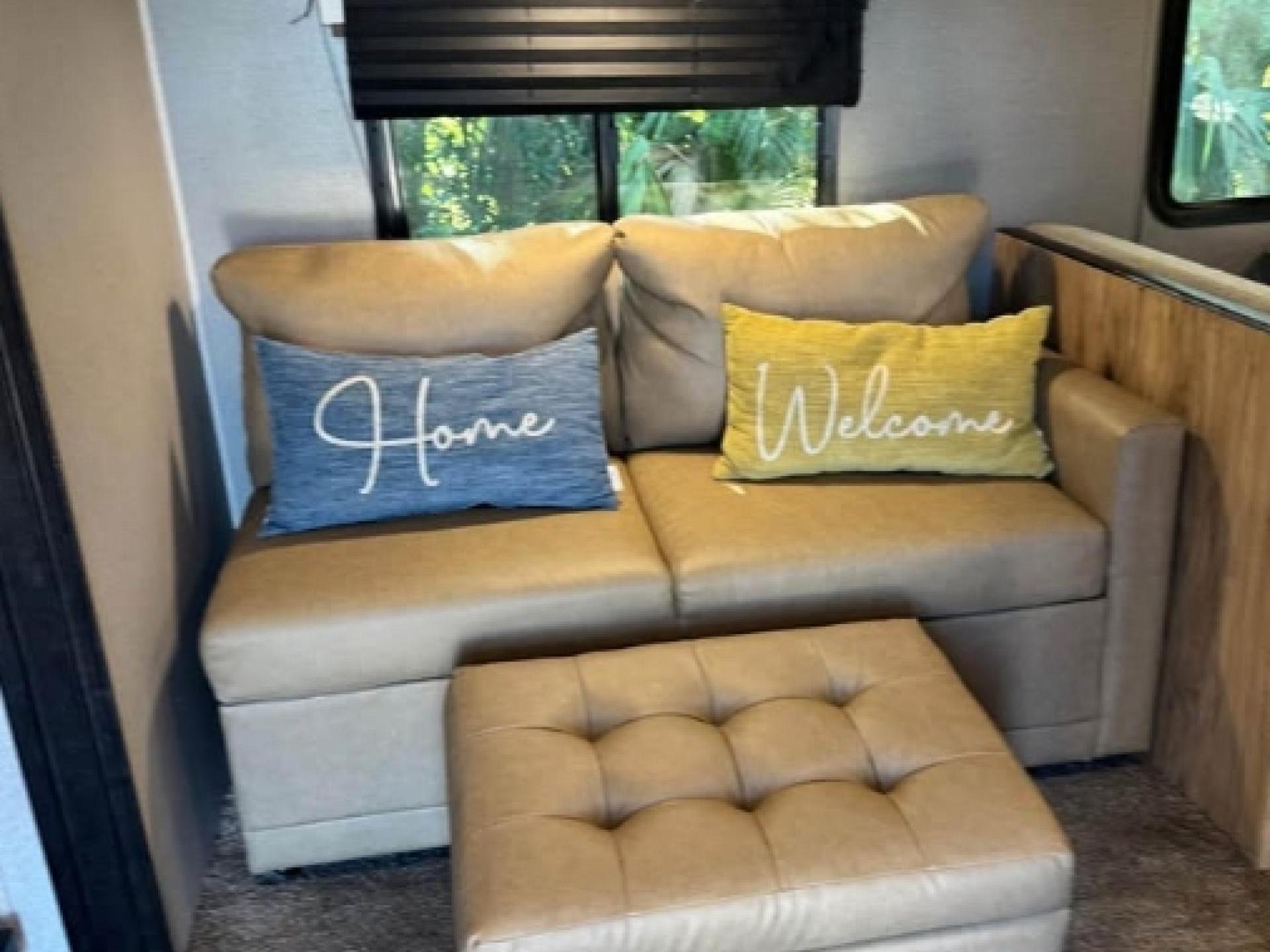 2019 COACHMEN FREEDOM EXPRESS SELECT 28.7SE