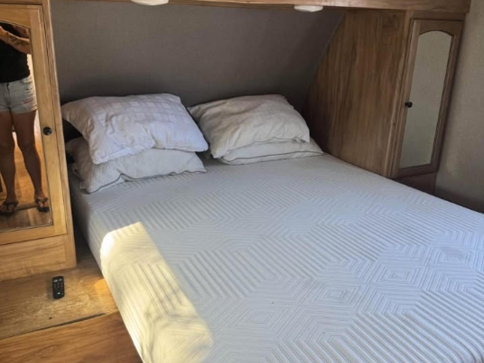 2019 COACHMEN FREEDOM EXPRESS SELECT 28.7SE