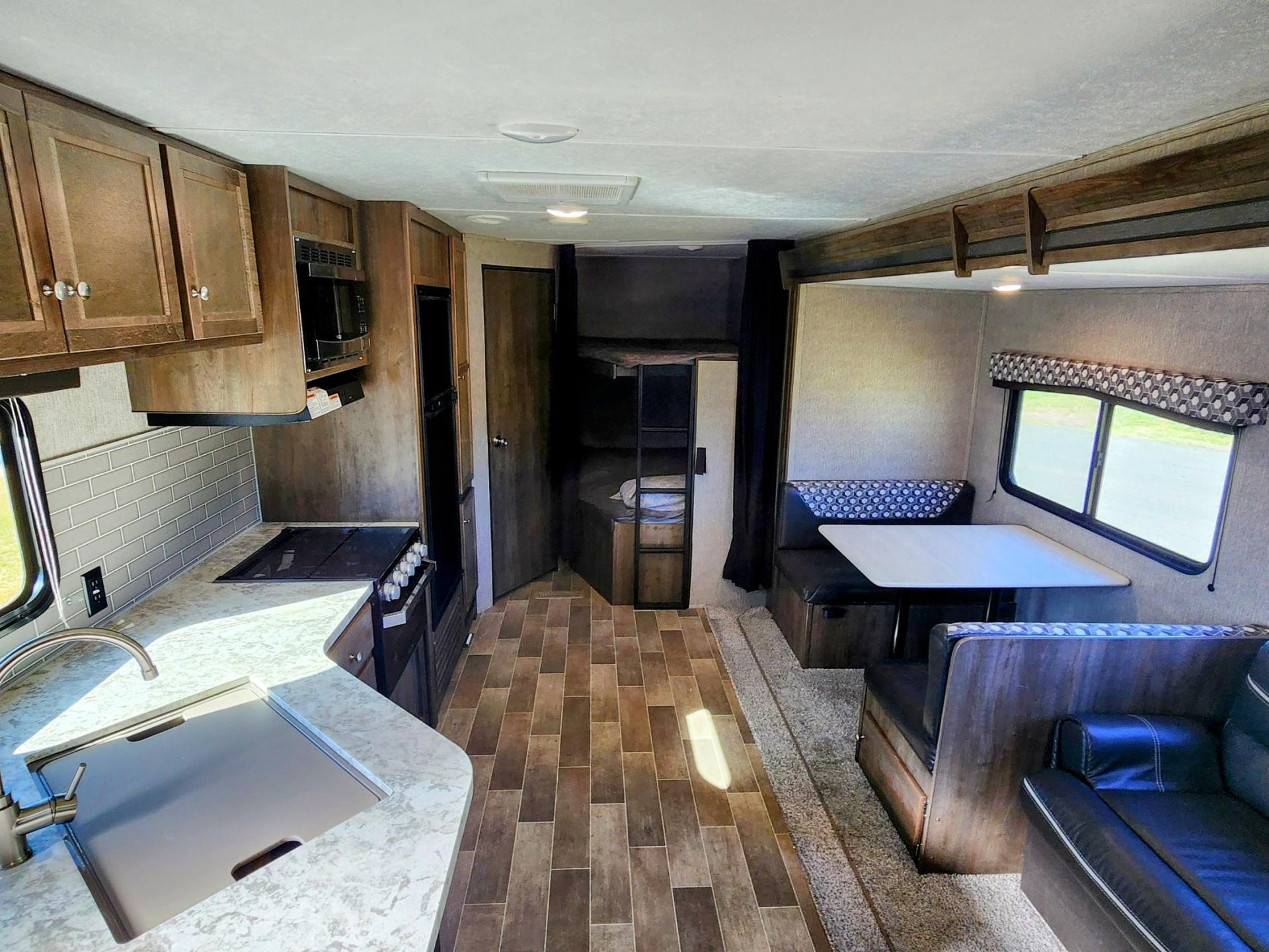 2019 COLEMAN COLEMAN LANTERN 263BH