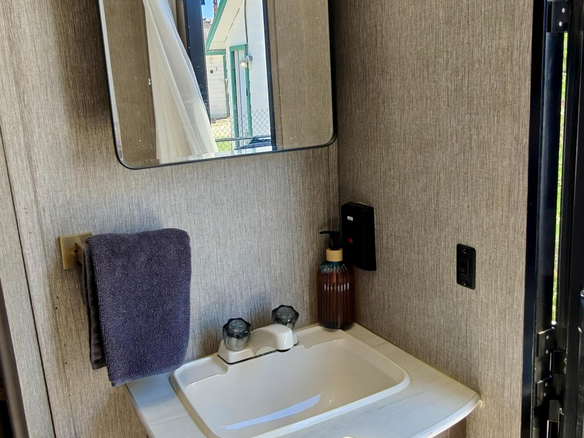 2019 COLEMAN COLEMAN LANTERN 263BH