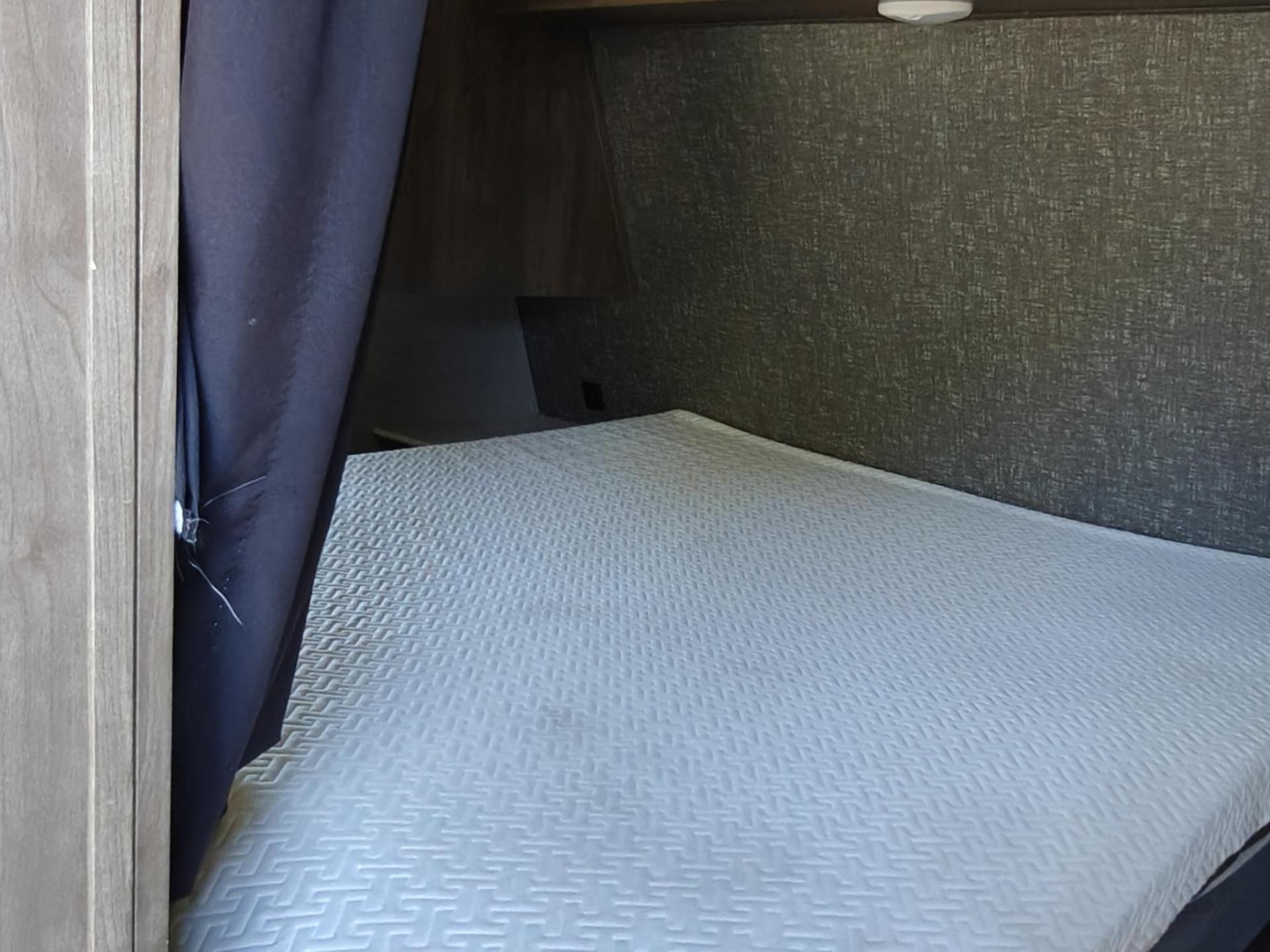 2019 COLEMAN COLEMAN LANTERN 263BH