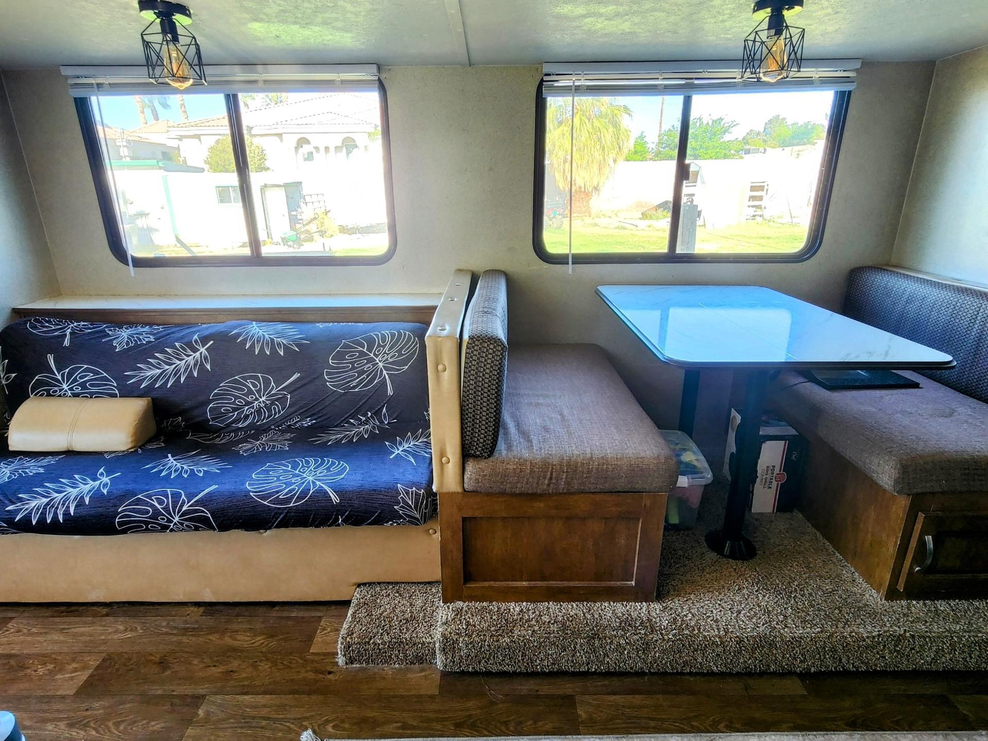 2018 FOREST RIVER SALEM CRUISE LITE 254RLXL