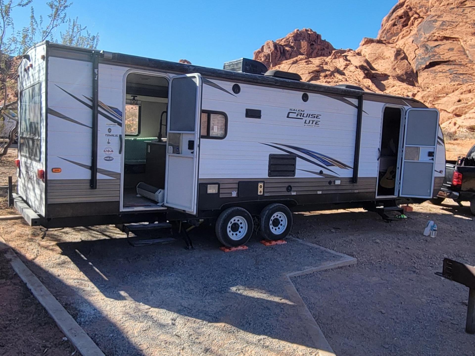 2018 FOREST RIVER SALEM CRUISE LITE 254RLXL