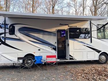 2023 thor motor coach freedom traveler a32