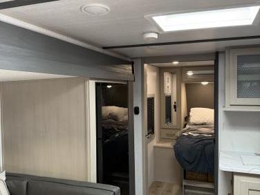 2024 FOREST RIVER WILDWOOD HERITAGE GLEN 23BHHL