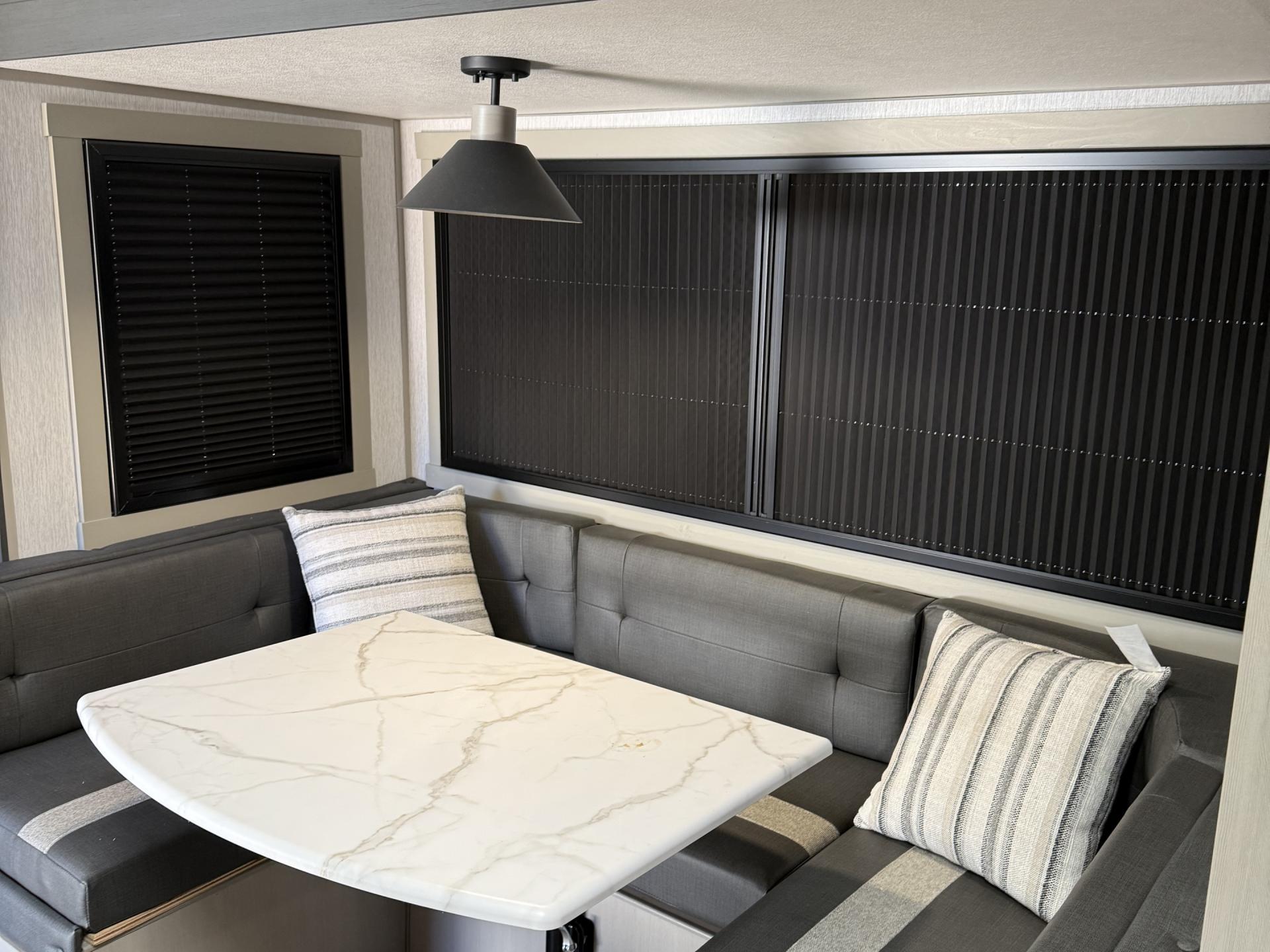 2024 FOREST RIVER WILDWOOD HERITAGE GLEN 23BHHL