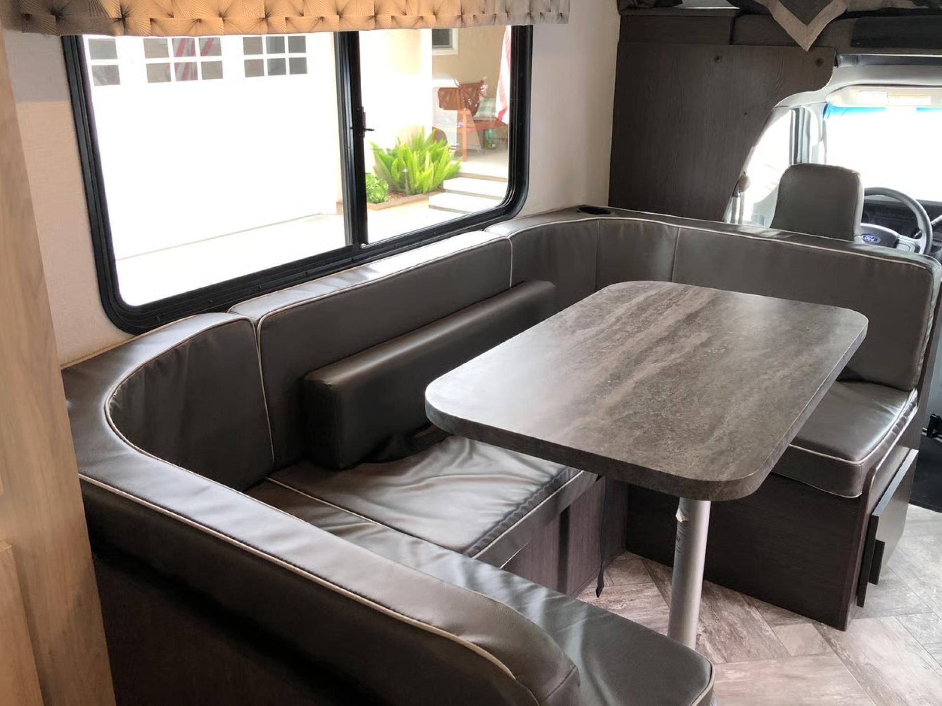 2022 Forest River Sunseeker LE 2350c