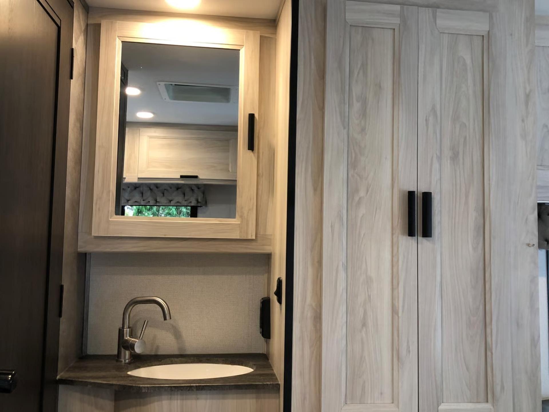 2022 Forest River Sunseeker LE 2350c