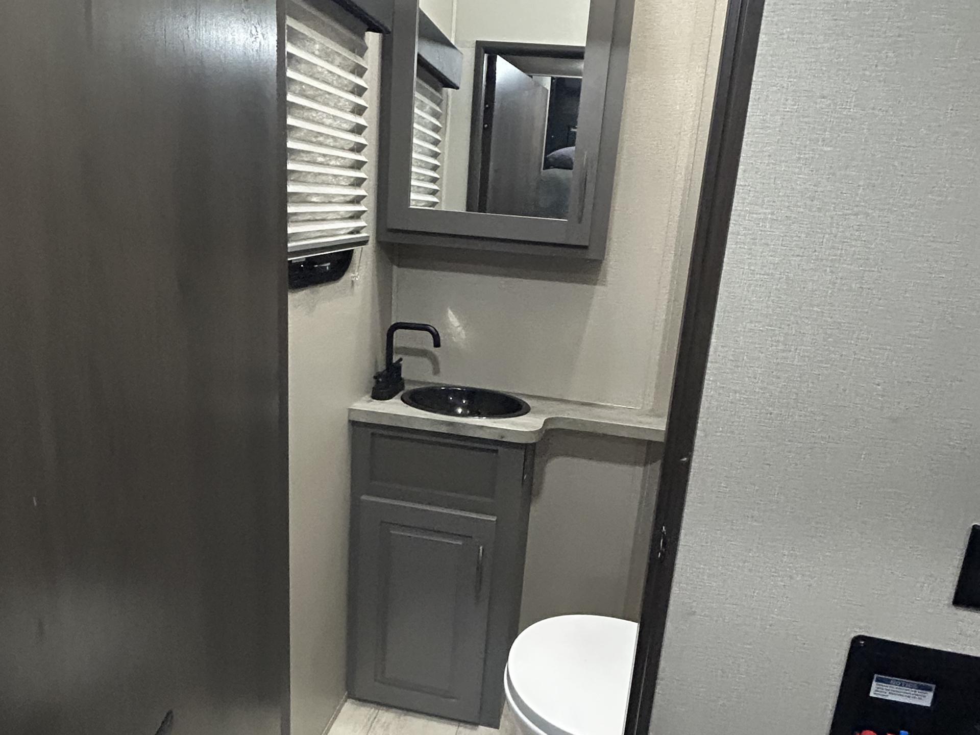 2022 Grand Design Momentum M class 351ms