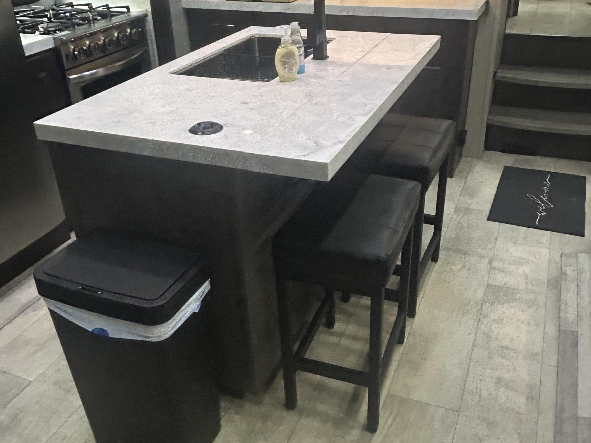 2022 Grand Design Momentum M class 351ms