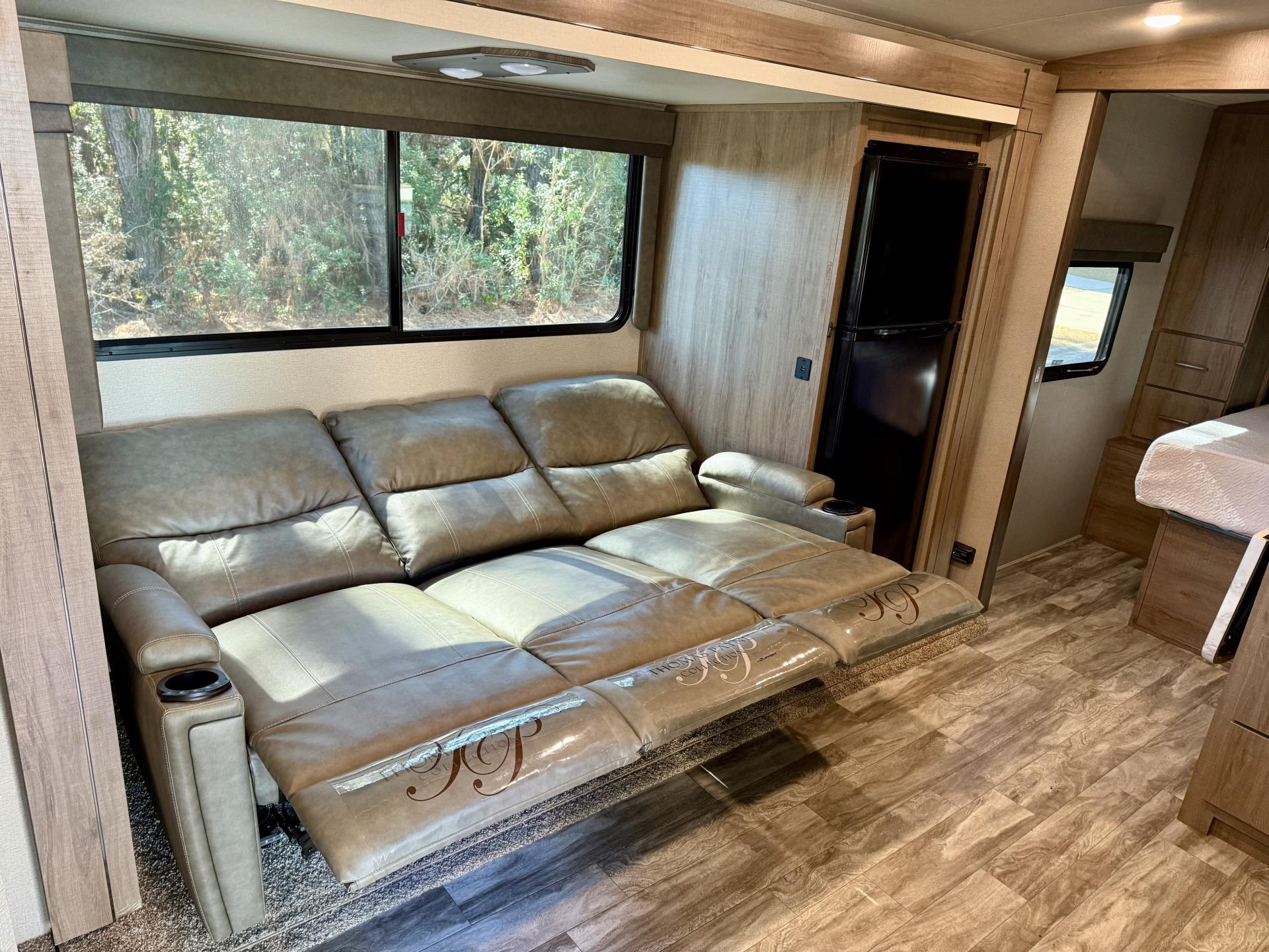 2022 Grand Design Imagine 2400bh