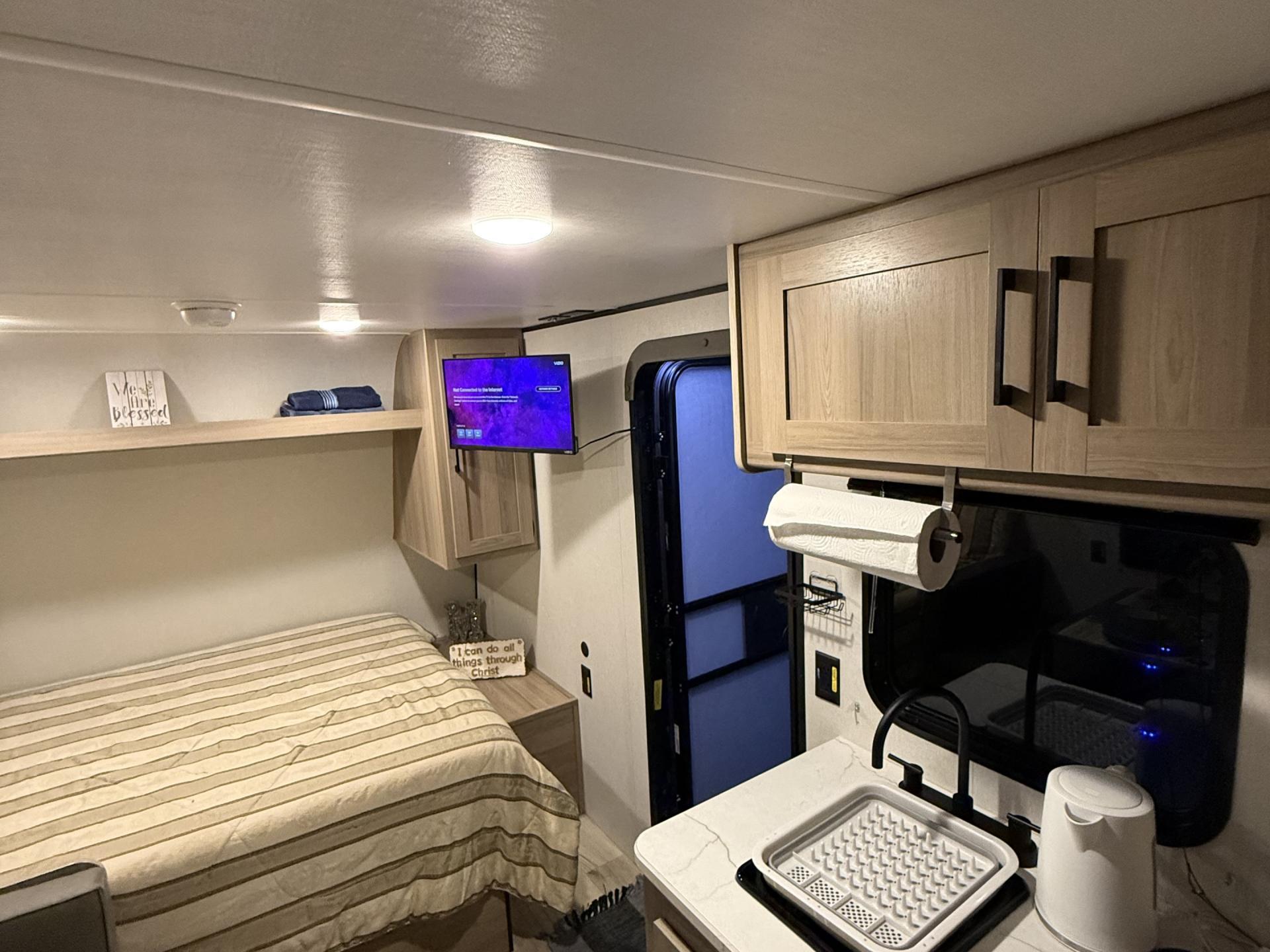 2025 Keystone Coleman 17b